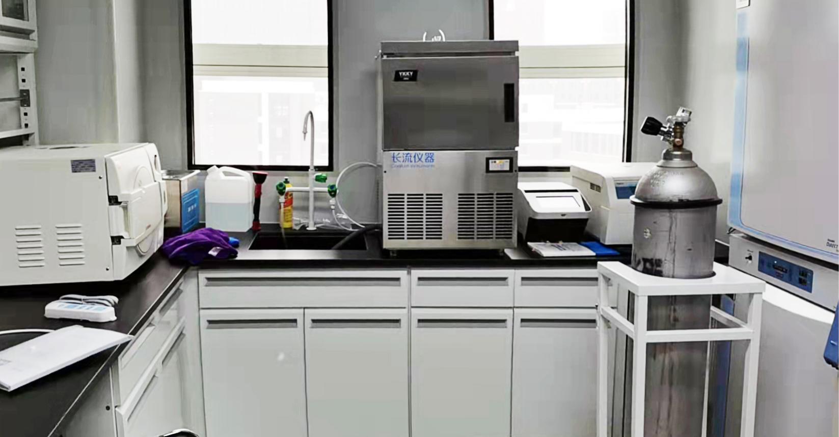 雪花制冰機.jpg 雪花制冰機.jpg